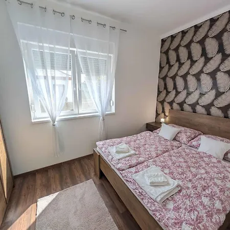 Vakantiehuis In 54826